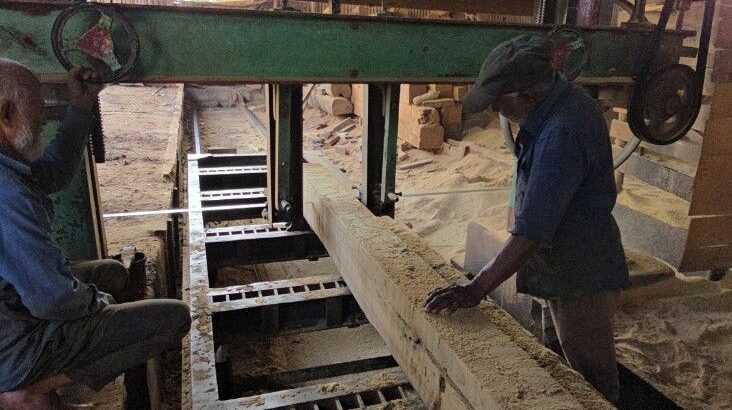 AHAMED WOOD INDUSTRIES ALNAVAR